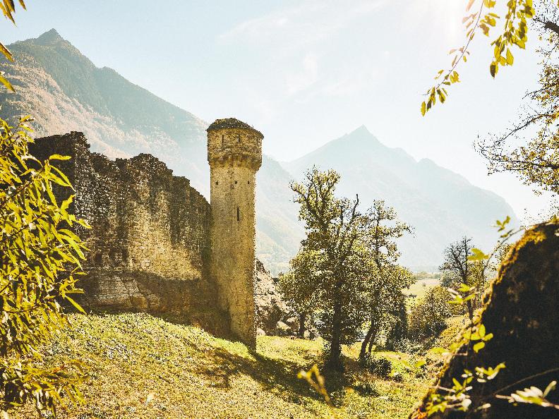 Image 0 - Ruins of the Serravalle Castel